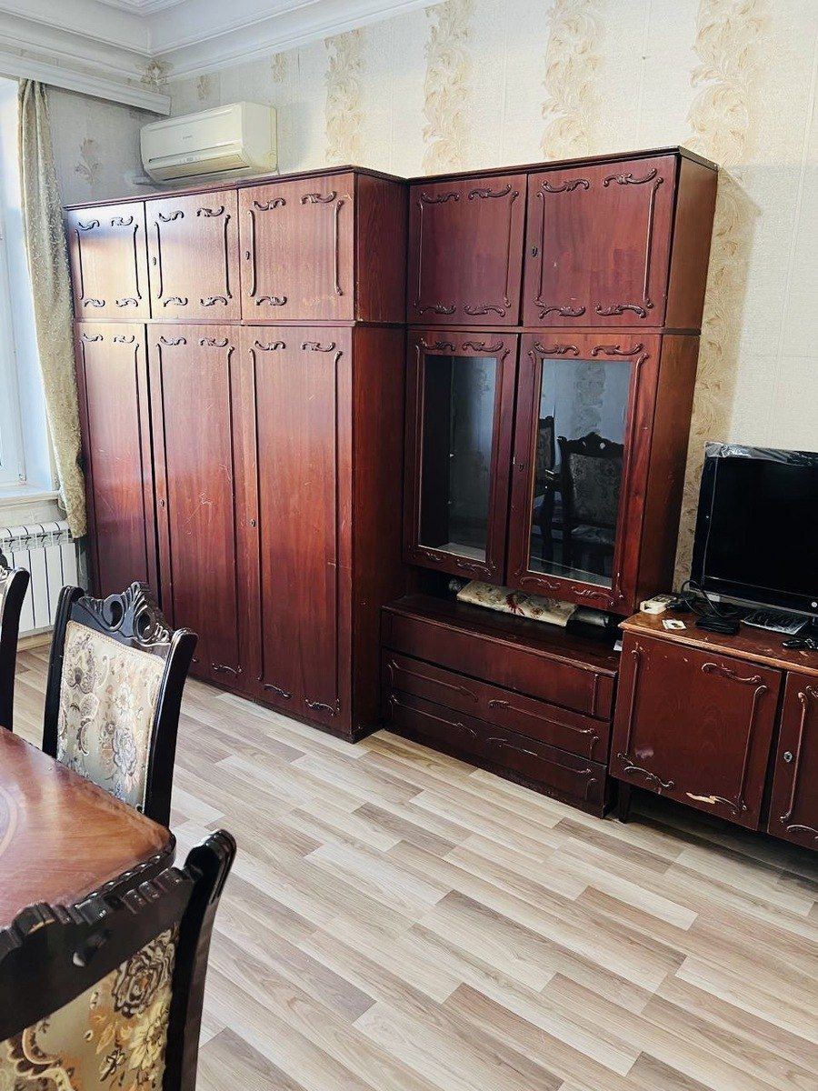 Satılır 2 otaqlı köhnə tikili 58 m² — Mənzil, Bakı (4)