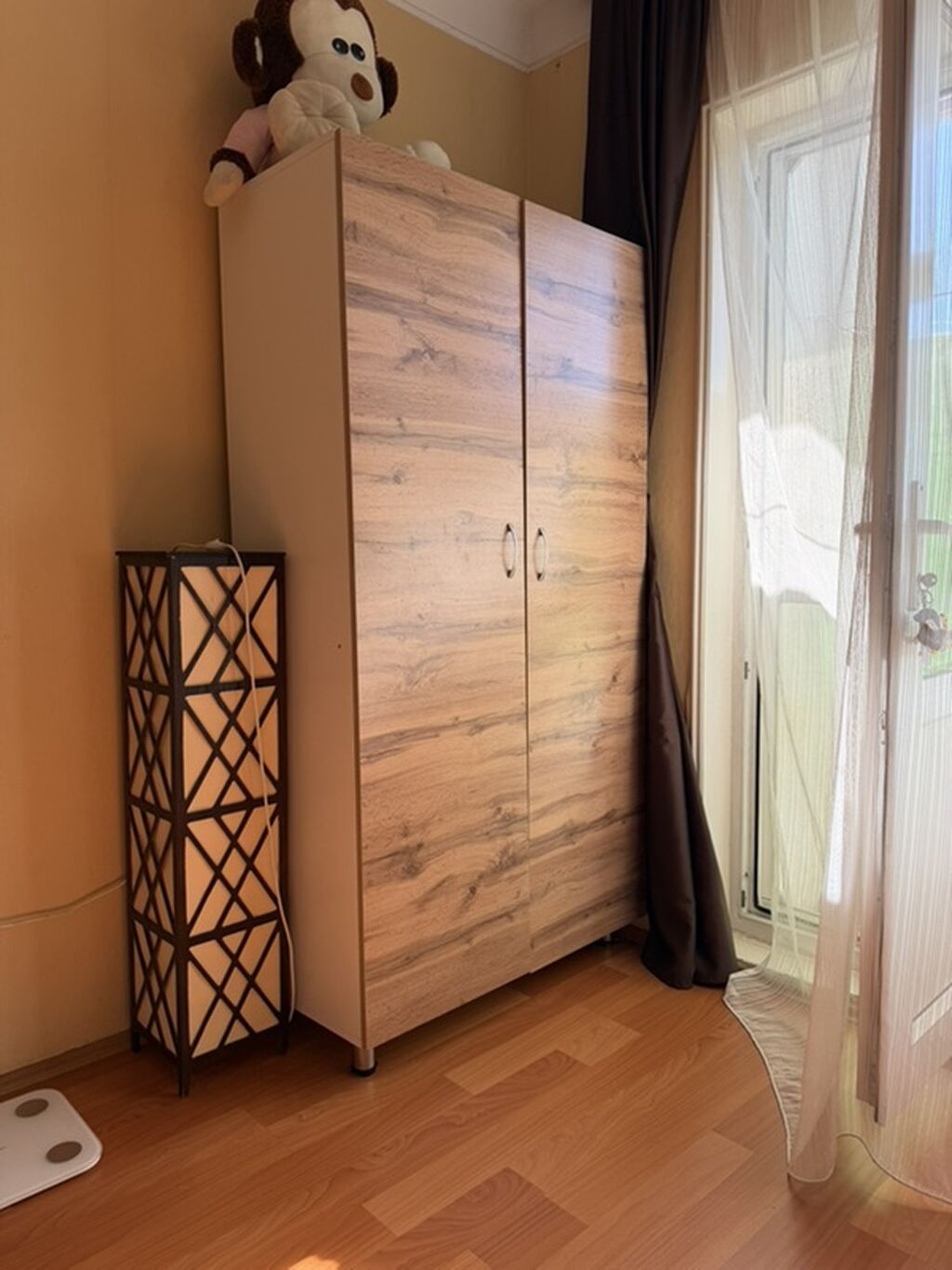 İki qapılı geyim şkafı - Material: laminat/LDSP gövdə, metal asqı — Şkaflar, Bakı