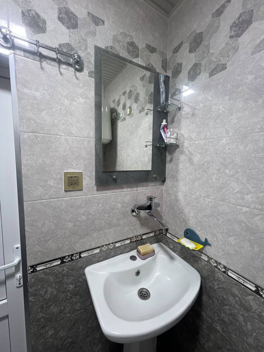 İcarəyə verilir 1 otaqlı köhnə tikili 40 m² — Mənzil, Bakı (3)