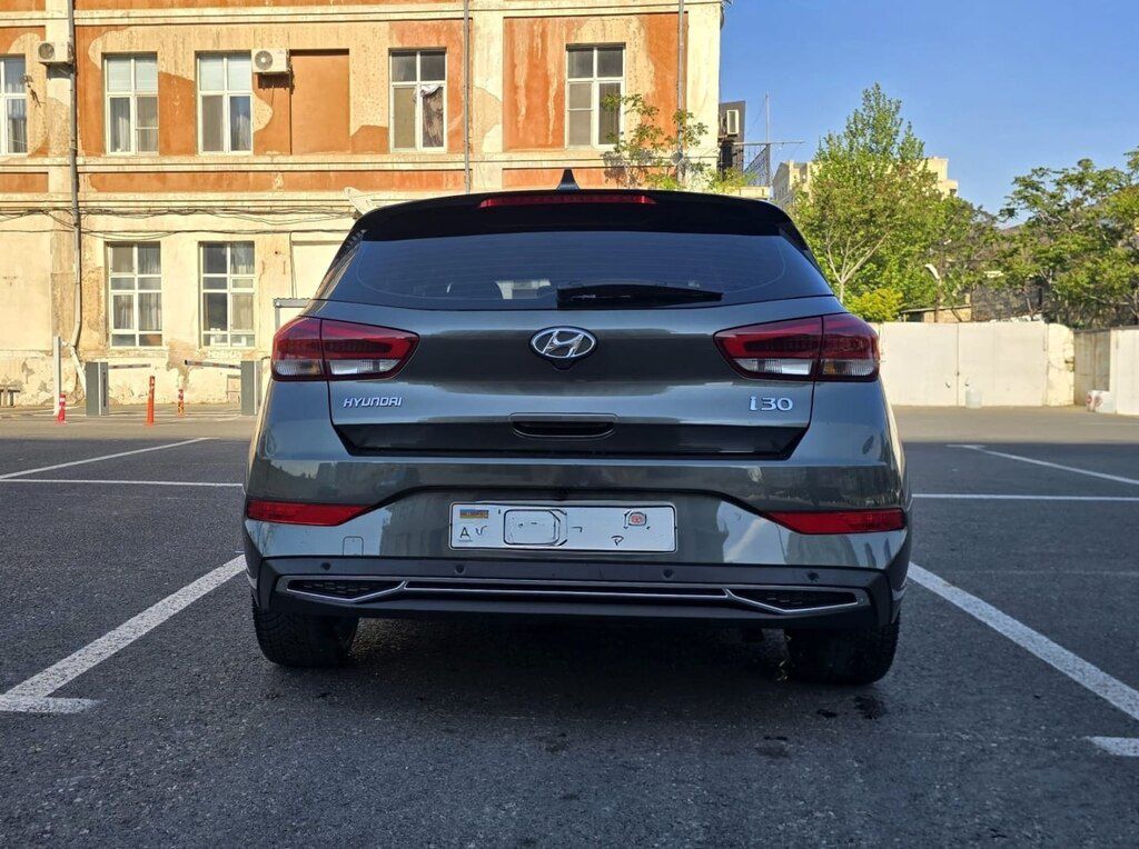 Hyundai i30, 1.0 L, 0.44 kWh, 2023 il, 38 000 km — Avtomobillər, Bakı (6)