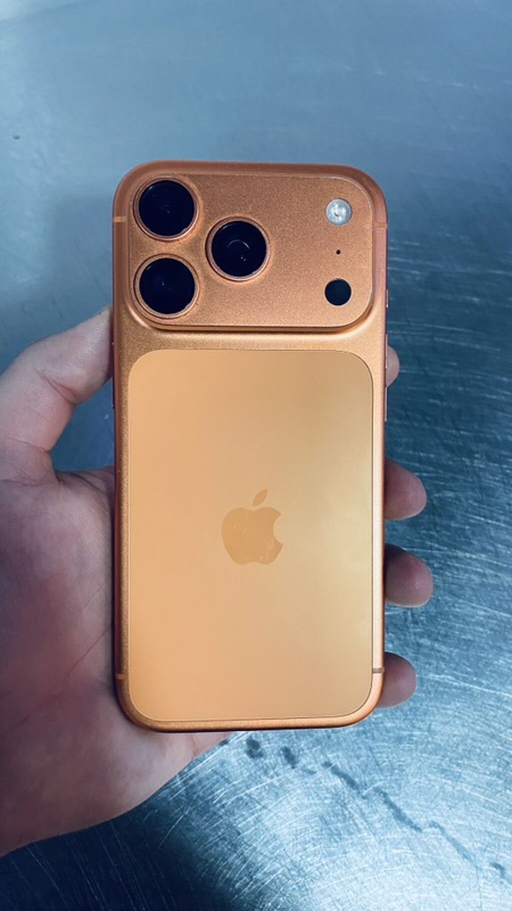 Qızılı, Face ID — Apple iPhone, Bakı (2)