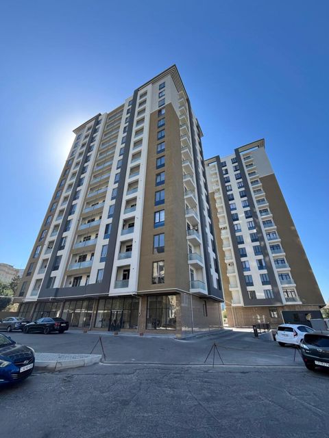 Satılır 3 otaqlı yeni tikili 112 m² — Bakı
