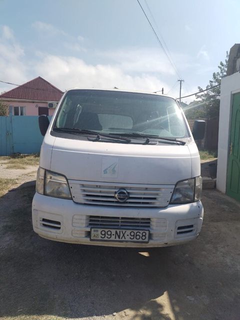 Nissan Urvan, 3.0 L, 2005 il, 475 000 km — Sumqayıt