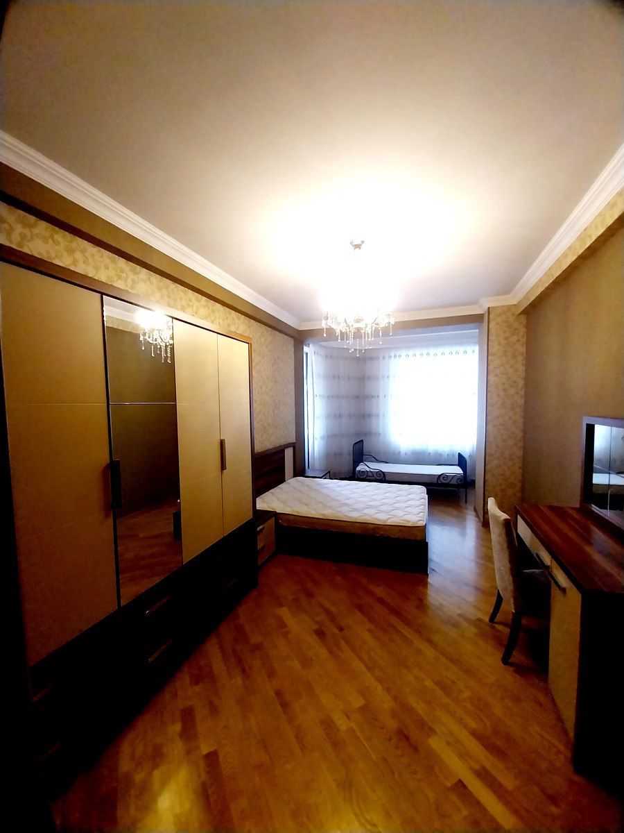 Satılır 3 otaqlı yeni tikili 140 m² — Mənzil, Bakı (10)