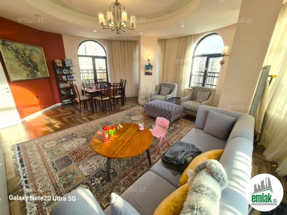 Satılır 4 otaqlı 135 m² yeni tikili Yasamal r — Mənzil (4)