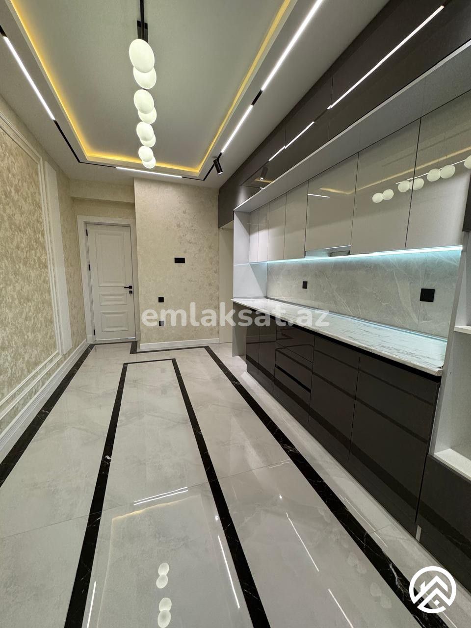 Satılır 3 otaq yeni tikili 135 m², İnşaatçılar metrosu — Mənzil, Bakı (10)