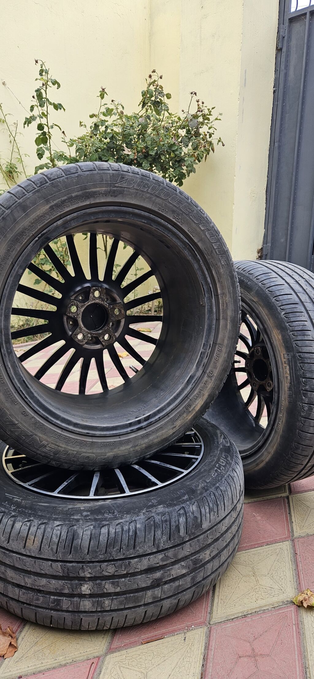 İşlənmiş Disk təkər Mercedes-Benz 245 / 45 / R 17, 5 Boltlu — Diskləri, Bakı (2)