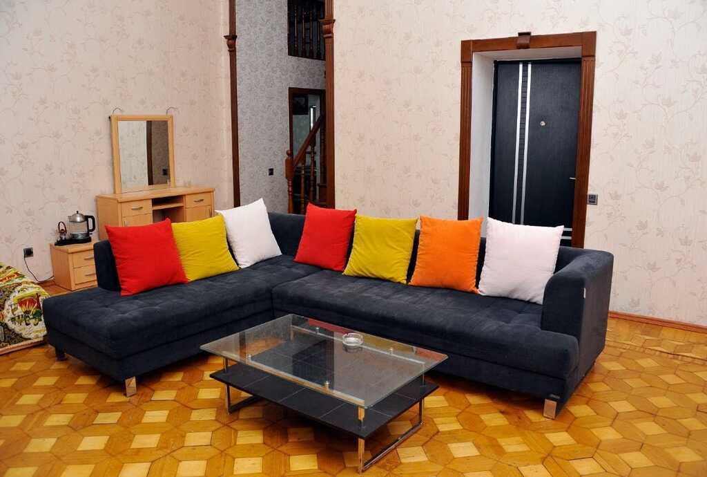 İcarəyə verilir 2 otaqlı köhnə tikili 90 m² — Mənzil, Bakı (2)