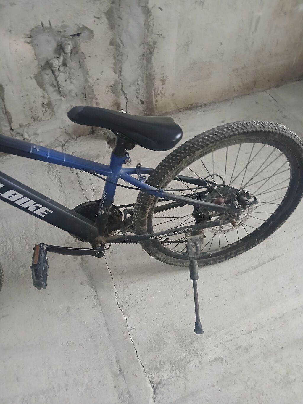 Tecli satlr asagı yeri olcaq hec bir praplemi yoxdu — Dağ velosipedləri, Bakı (3)
