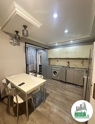 Satılır 4 otaqlı 120 m² köhnə tikili Nəriman Nərimanov m — Mənzil (4)