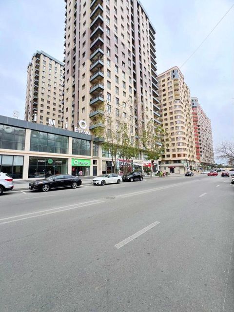 Satılır 4 otaqlı yeni tikili 193 m² — Bakı