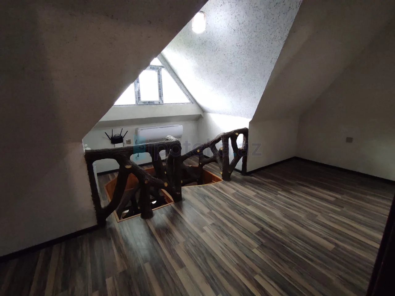 Satılır: 3 Otaq, Evlər/Villalar, Abşeron r., Saray q., 95.00 m² — Abşeron