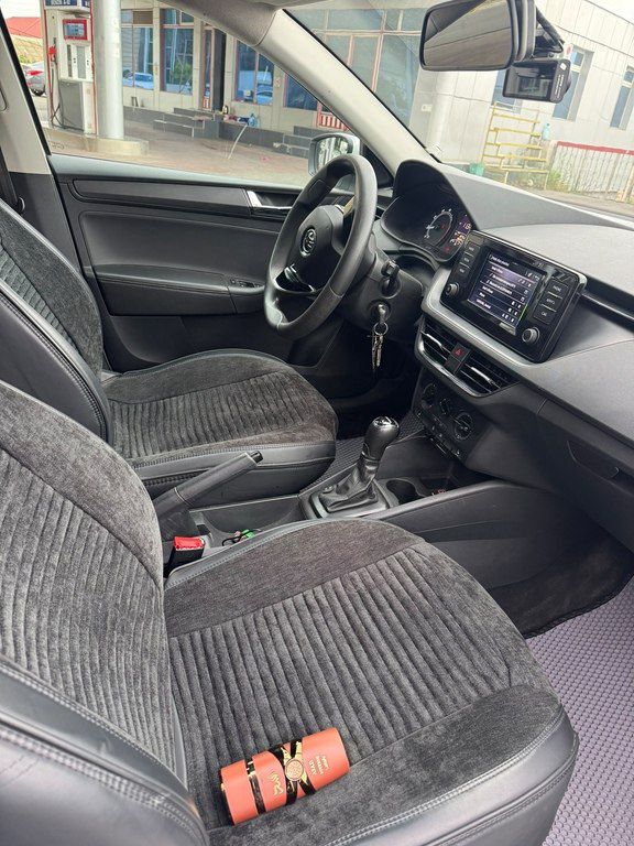 Skoda Rapid, 1.6 L, 2020 il, 184 000 km 77-OY-683 — Avtomobillər, Bakı (8)