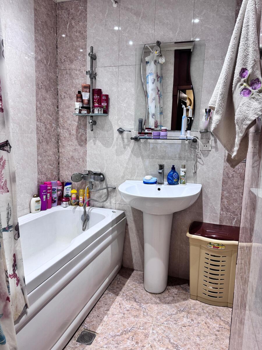 Satılır 4 otaqlı köhnə tikili 100 m² — Mənzil, Bakı (10)