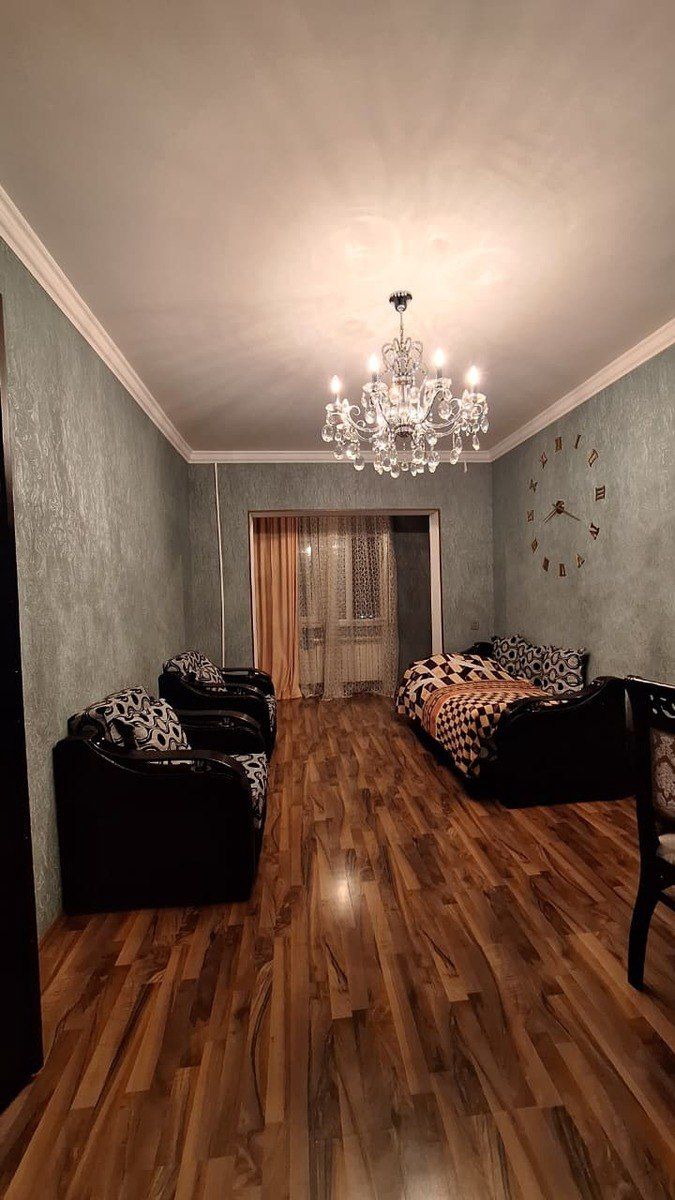 Satılır 2 otaqlı köhnə tikili 75 m² — Mənzil, Bakı