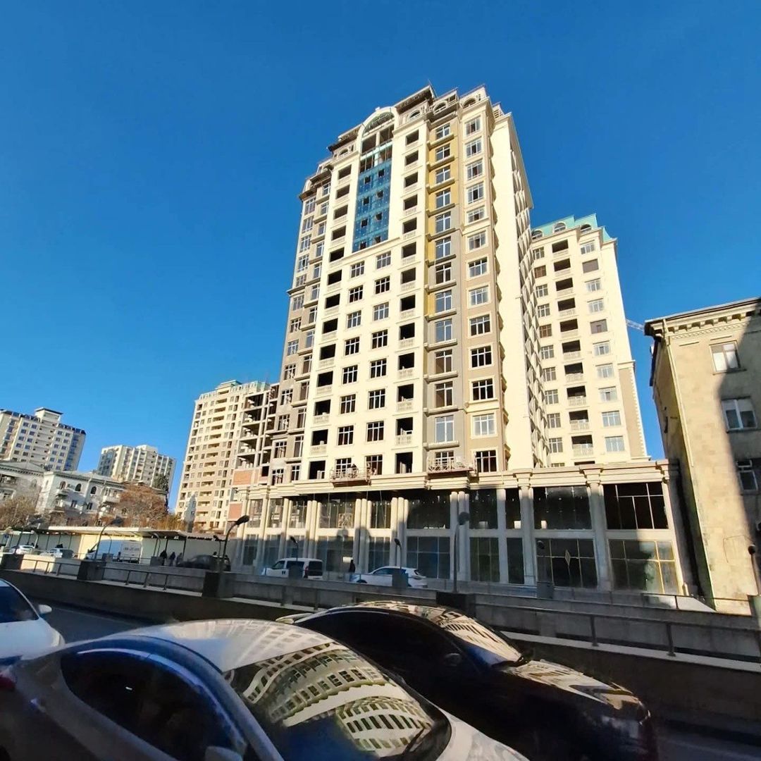 Satılır 3 otaqlı yeni tikili 125 m² — Mənzil, Bakı (4)
