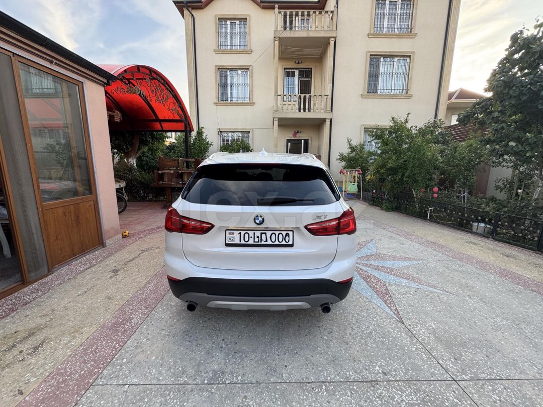 2016 BMW X1, 2.0 L, 2016, 199,000 km — Avtomobillər, Bakı (4)