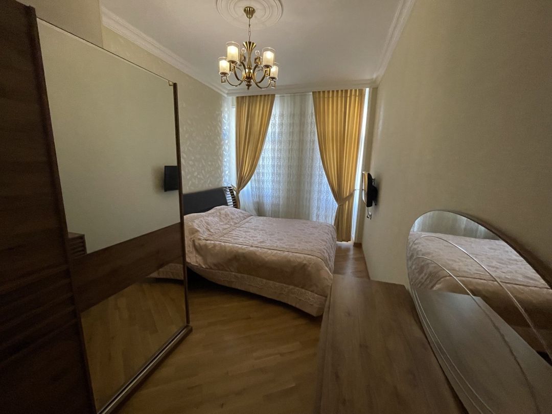 Satılır 2 otaqlı yeni tikili 70 m² — Mənzil, Bakı (12)