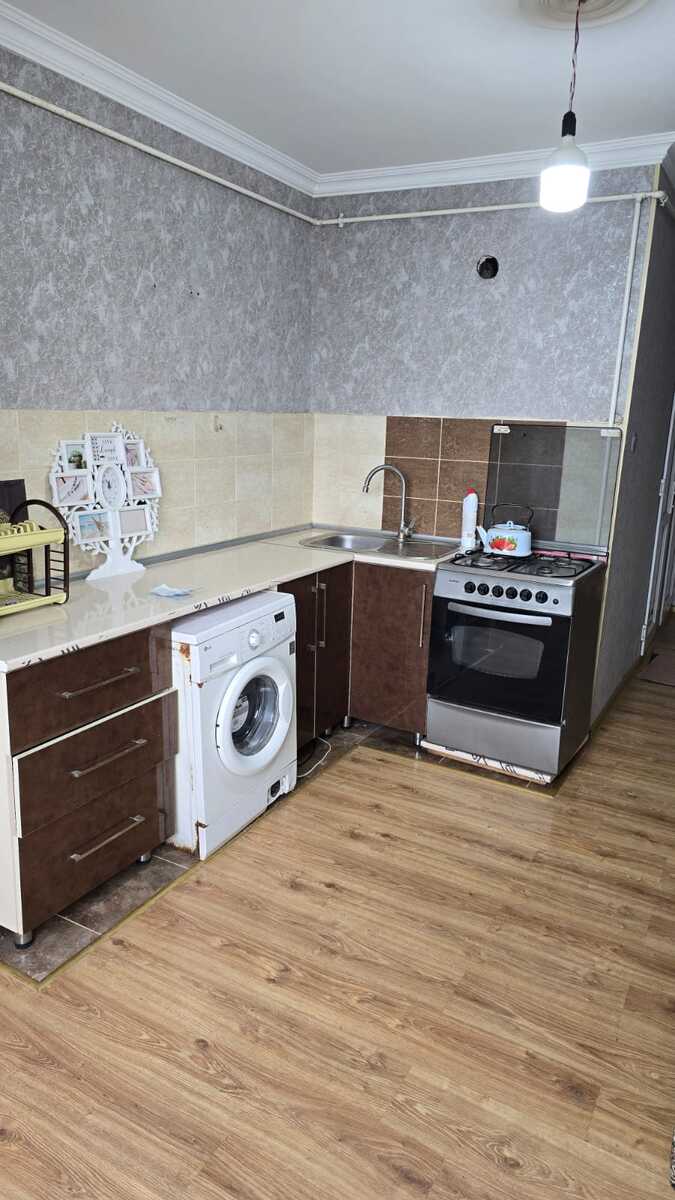 Satılır 2 otaqlı köhnə tikili 54 m² — Mənzil, Bakı (3)