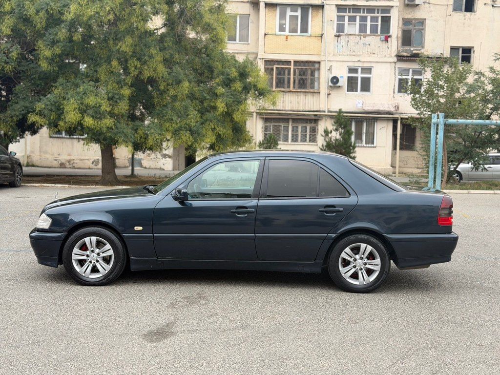 Mercedes C 200, 2.0 L, 2000 il, 410 000 km — Avtomobillər, Bakı (4)
