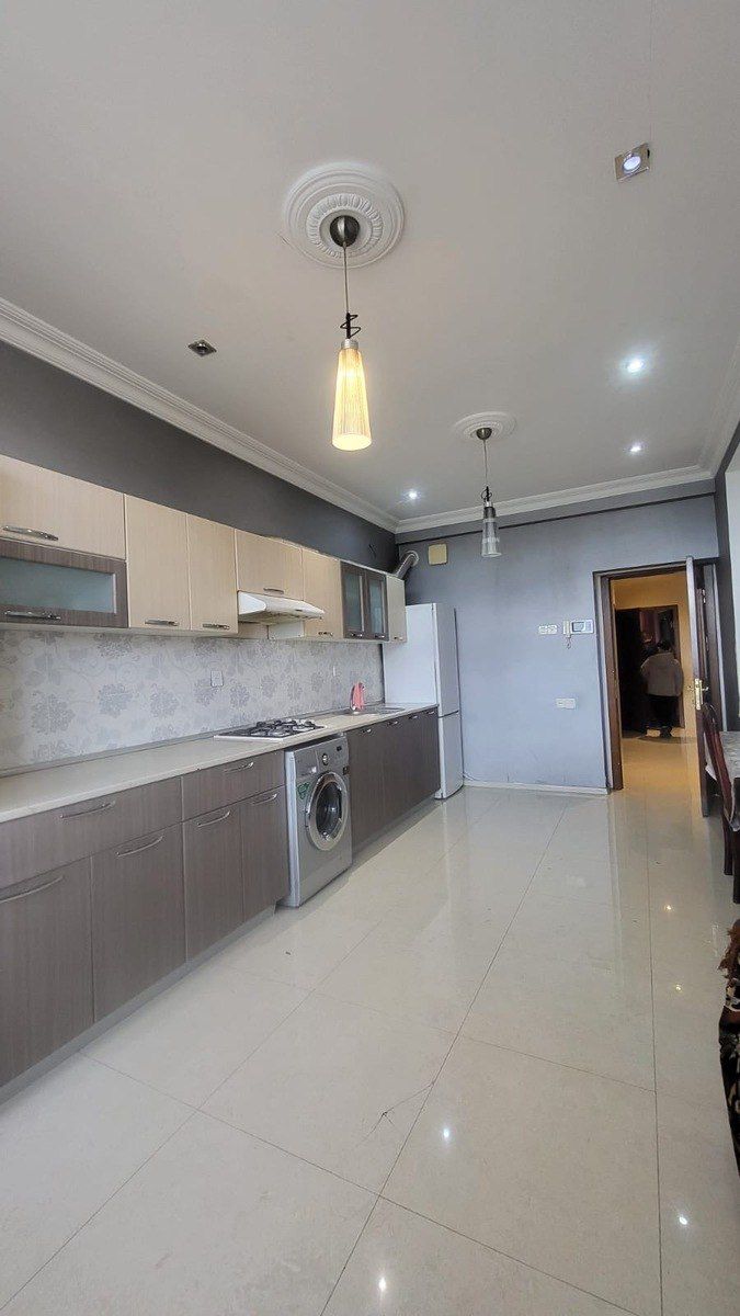 Satılır 3 otaqlı yeni tikili 121 m² — Mənzil, Bakı
