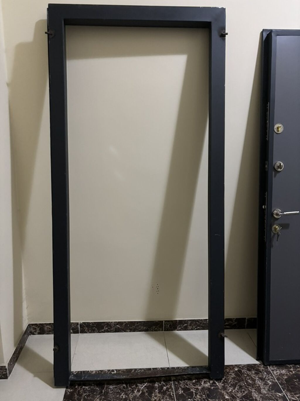Məhsul: Dəmir giriş qapısı komplekti (qapı yarpağı + metal qutu) — Pəncərələr, qapılar, balkonlar, Bakı (4)