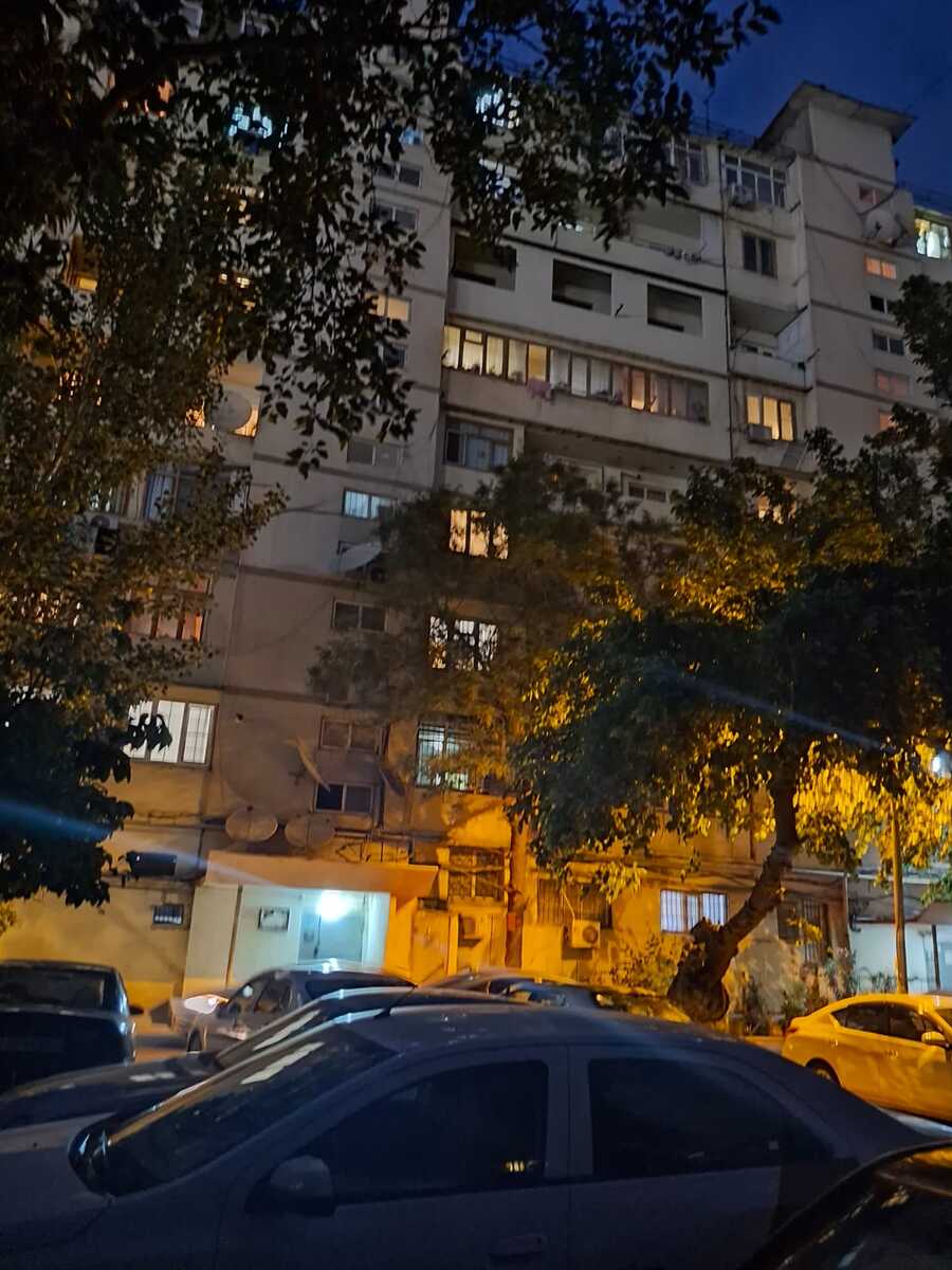 Satılır 5 otaqlı köhnə tikili 120 m² — Mənzil, Bakı (10)