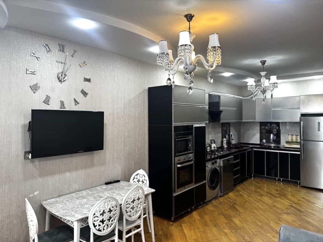 Satılır 4 otaqlı yeni tikili 150 m² — Mənzil, Bakı (7)
