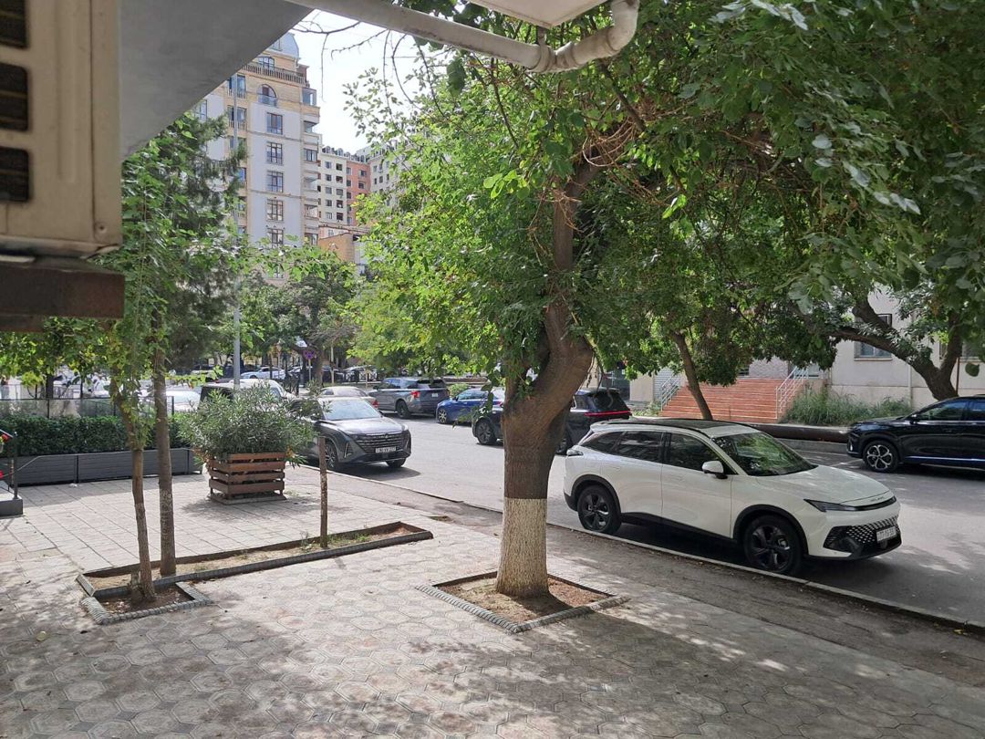 İcarəyə verilir obyekt 71 m² — Əmlak, Bakı (2)