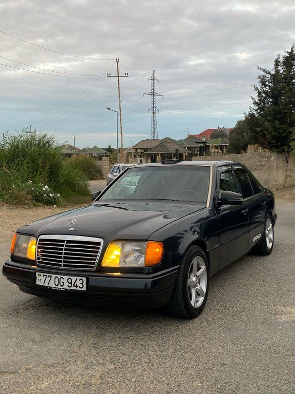 Mercedes E 280, 2.8 L, 1994 il, 368 185 km 77-OG-943 — Avtomobillər, Bakı (3)