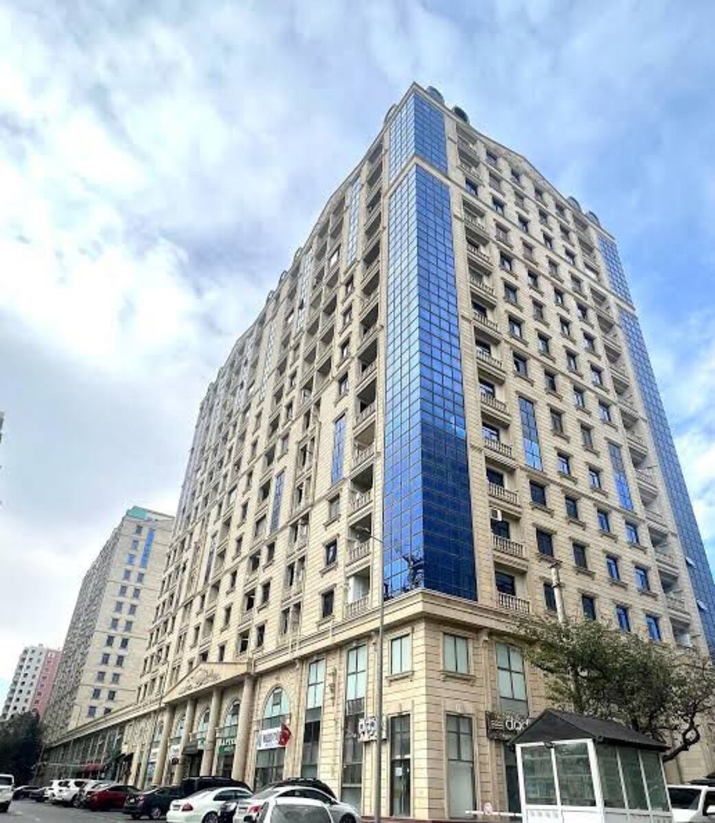 Satılır 4 otaqlı yeni tikili 203 m² — Mənzil, Bakı