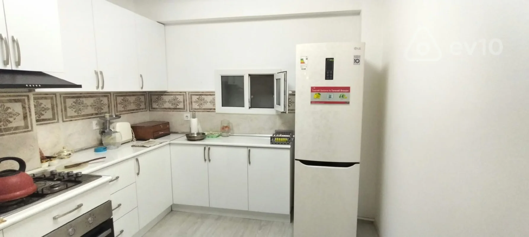 3 otaqlı mənzil, 100 m², Bakı, Əsəd Əhmədov küç. — kirayə — Mənzil, Bakı (2)