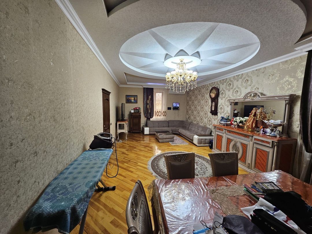Satılır 8 otaqlı həyət evi/bağ evi 330 m² — Ev, villa, Bakı (12)