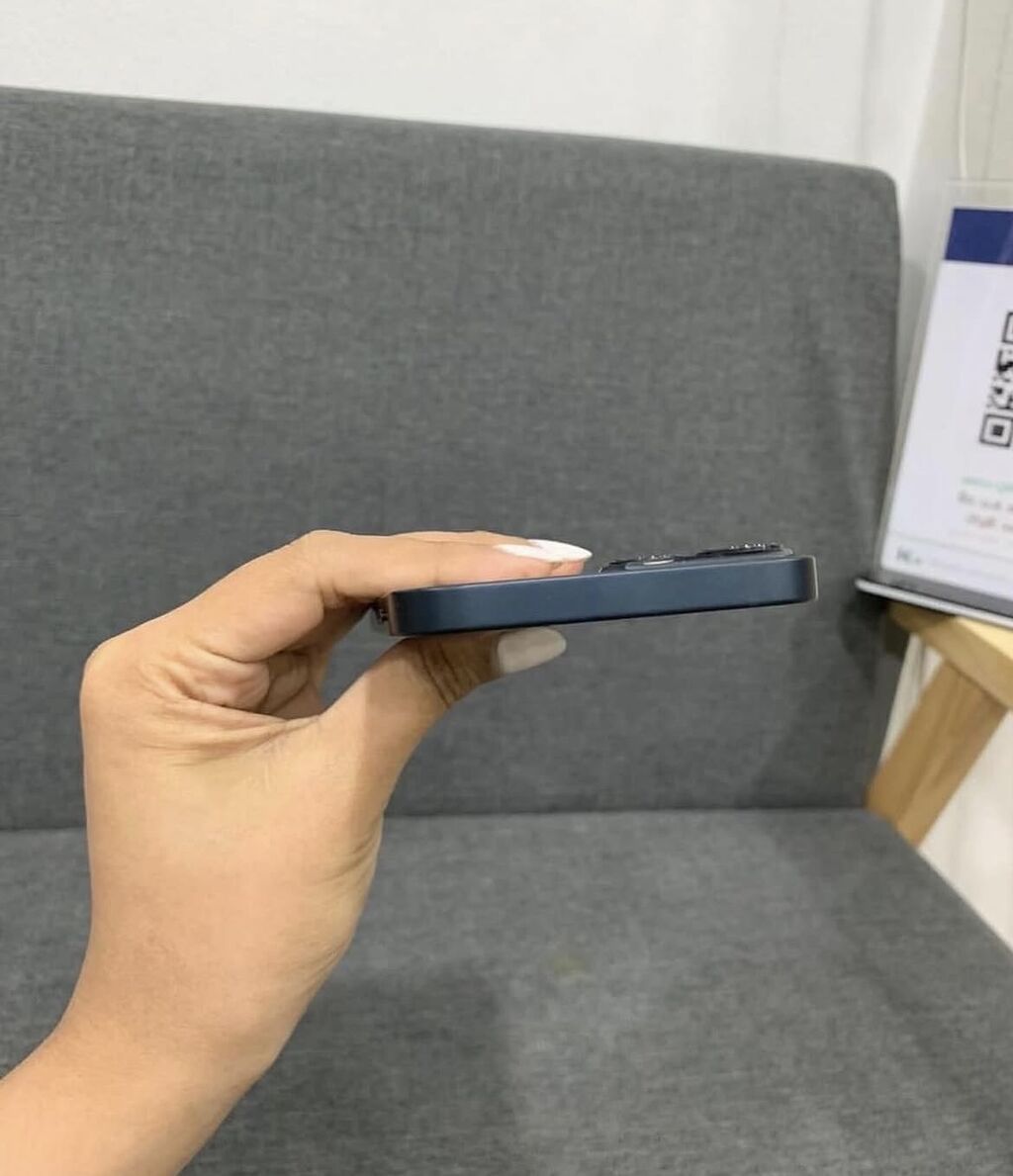 IPhone 13, 128 GB, Midnight, Zəmanət, Simsiz şarj, Face ID — Apple iPhone, Bakı (4)
