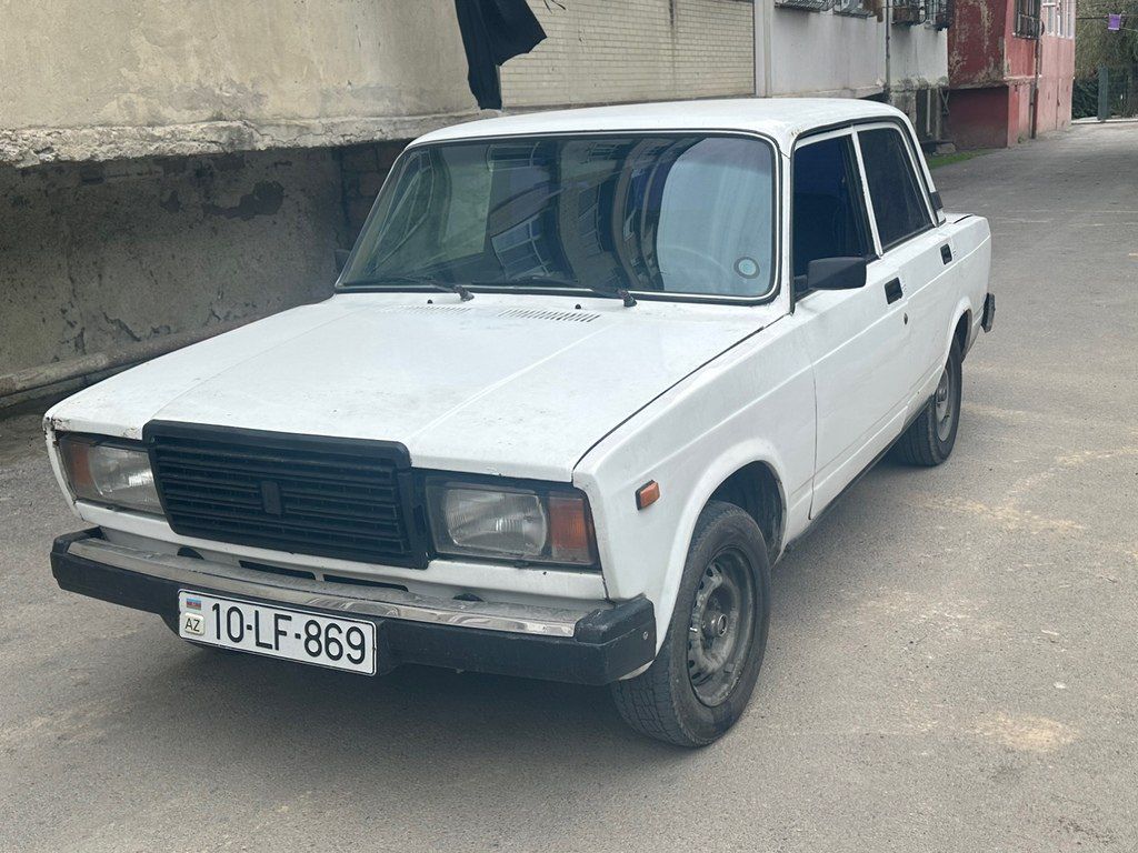Lada (VAZ) 2107, 1.6 L, 2002 il, 299 900 km 10-LF-869 — Avtomobillər, Sumqayıt (3)