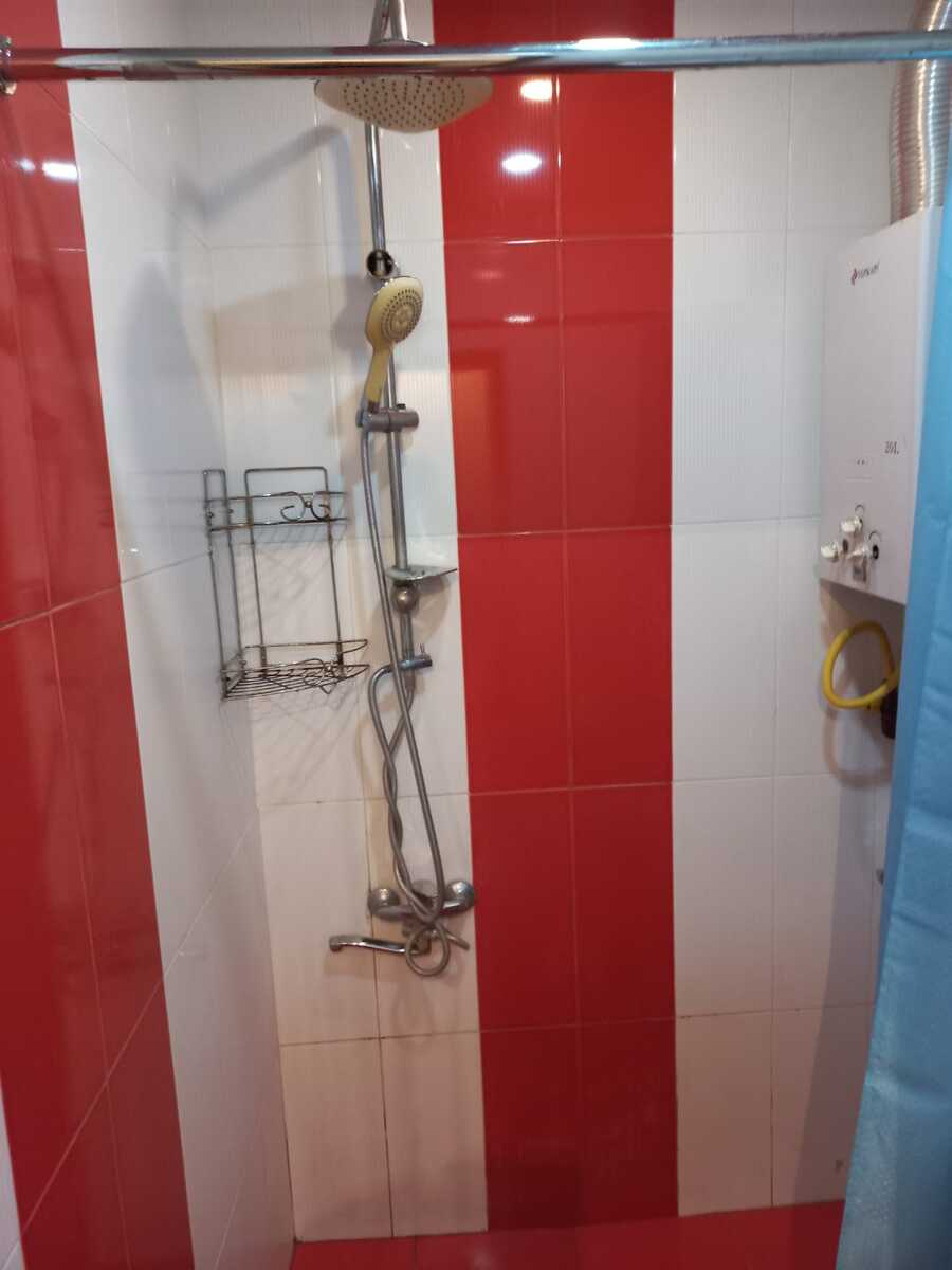İcarəyə verilir 3 otaqlı köhnə tikili 65 m² — Mənzil, Bakı (9)