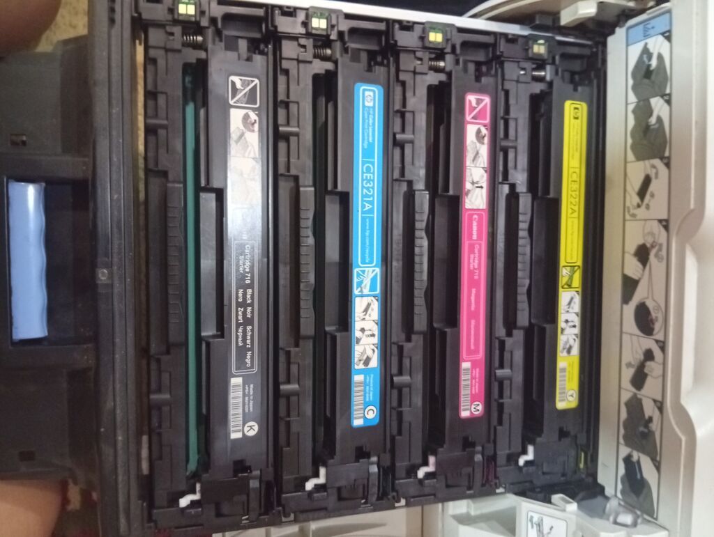 Rəngli printer işlemir cüzi problemi var 4 rengdi canon firmasıdı — Printerləri, Bakı (3)