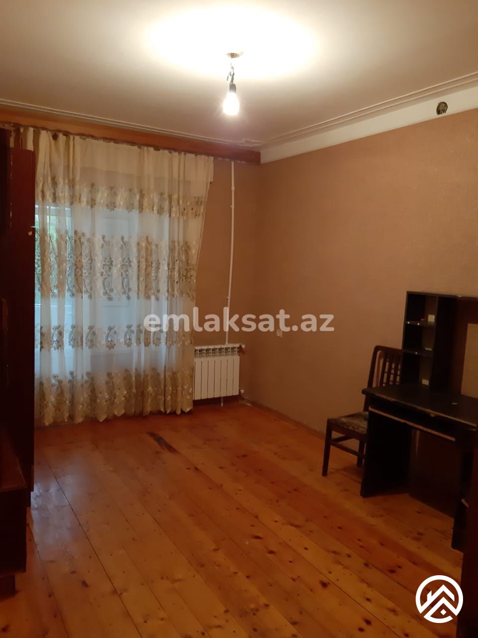 Satılır 3 otaq köhnə tikili 72 m², Avtovağzal metrosu — Mənzil, Bakı (7)