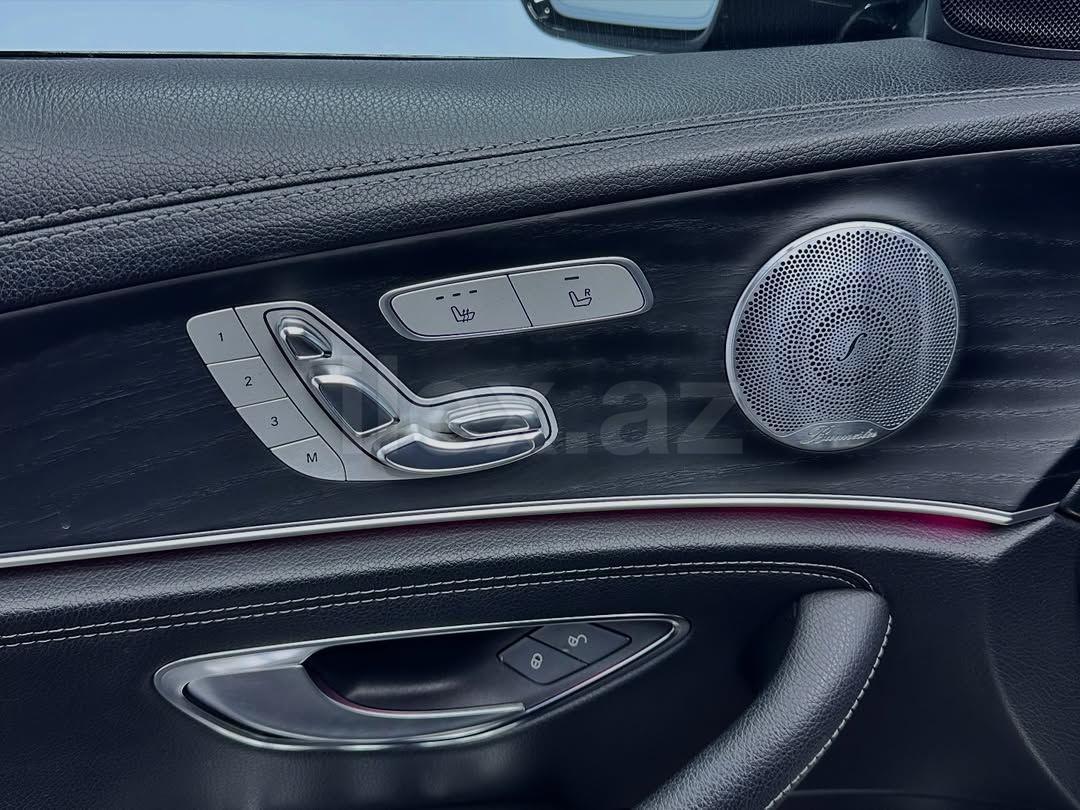 2016 Mercedes-Benz E 300 4MATIC, 2.0 L, 2016, 188,000 km — Avtomobillər, Naxçıvan (10)