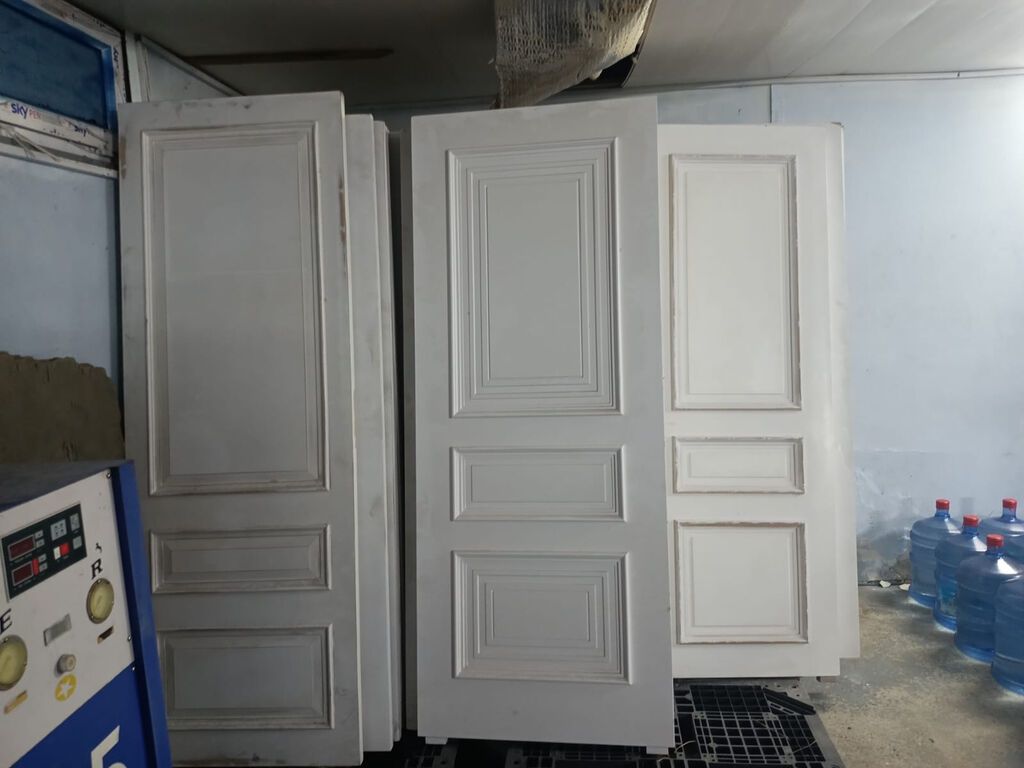 Otaq qapilari təzədi islənmiyib 150 eded qapidi 90/205 nalişnik — Pəncərələr, qapılar, balkonlar, Bakı