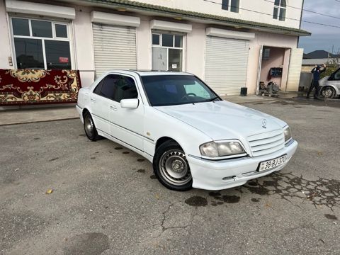 Mercedes C 240, 2.4 L, 1998 il, 555 846 km — Bakı