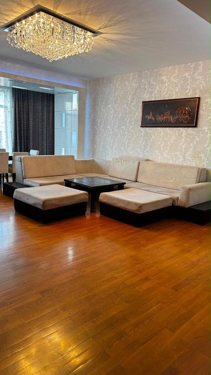 İcarəyə verilir 4 otaqlı yeni tikili 180 m² — Mənzil, Bakı (4)