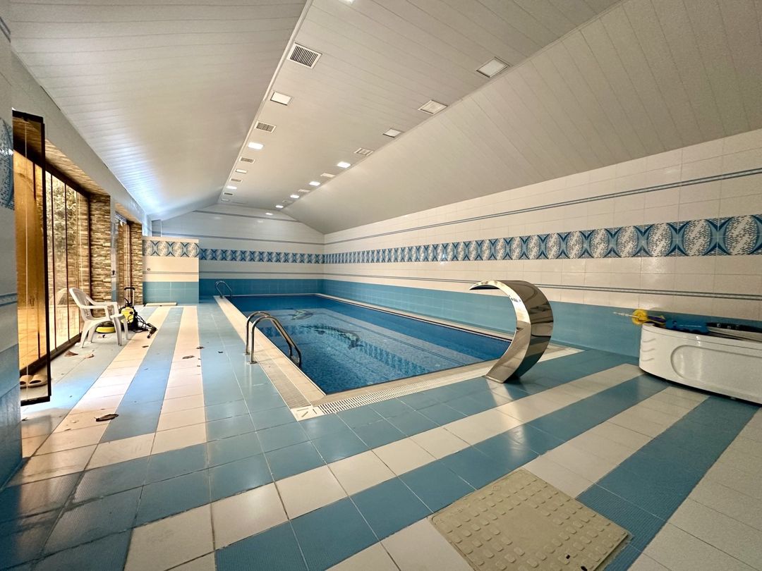 Satılır 5 otaqlı həyət evi/bağ evi 300 m² — Ev, villa, Bakı (6)