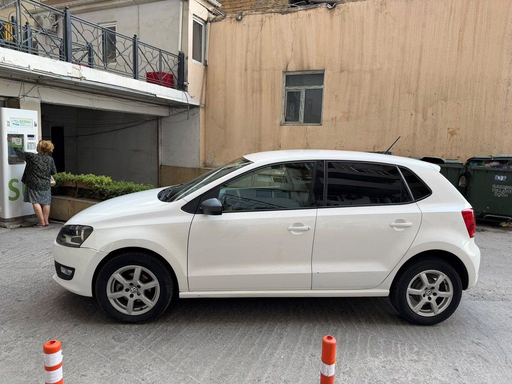 Volkswagen Polo, 1.4 L, 2012 il, 152 000 km 77-TZ-247 — Avtomobillər, Bakı (9)