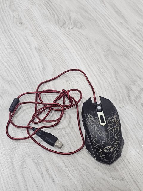 Trust GXT naqilli oyun siçanı – USB ilə qoşulan, paracord tipli — Bakı