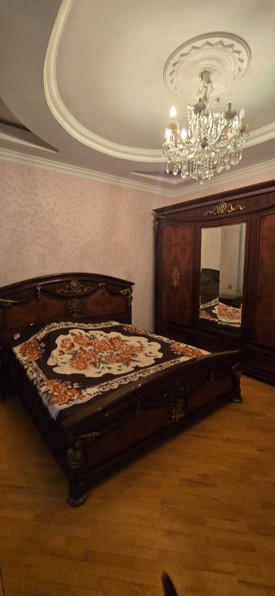 İcarəyə verilir 3 otaqlı yeni tikili 130 m² — Mənzil, Bakı (11)