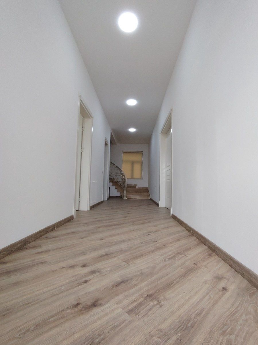 Satılır 4 otaqlı həyət evi/bağ evi 200 m² — Ev, villa, Bakı (4)