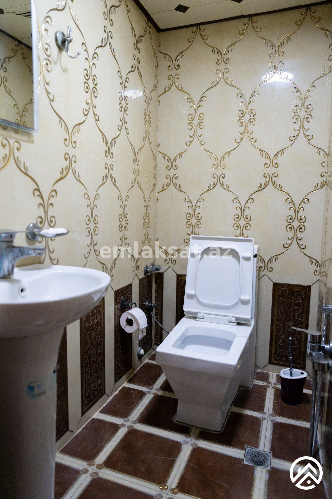 Satılır 4 otaq köhnə tikili 100 m², Qara Qarayev metrosu — Mənzil, Bakı (10)