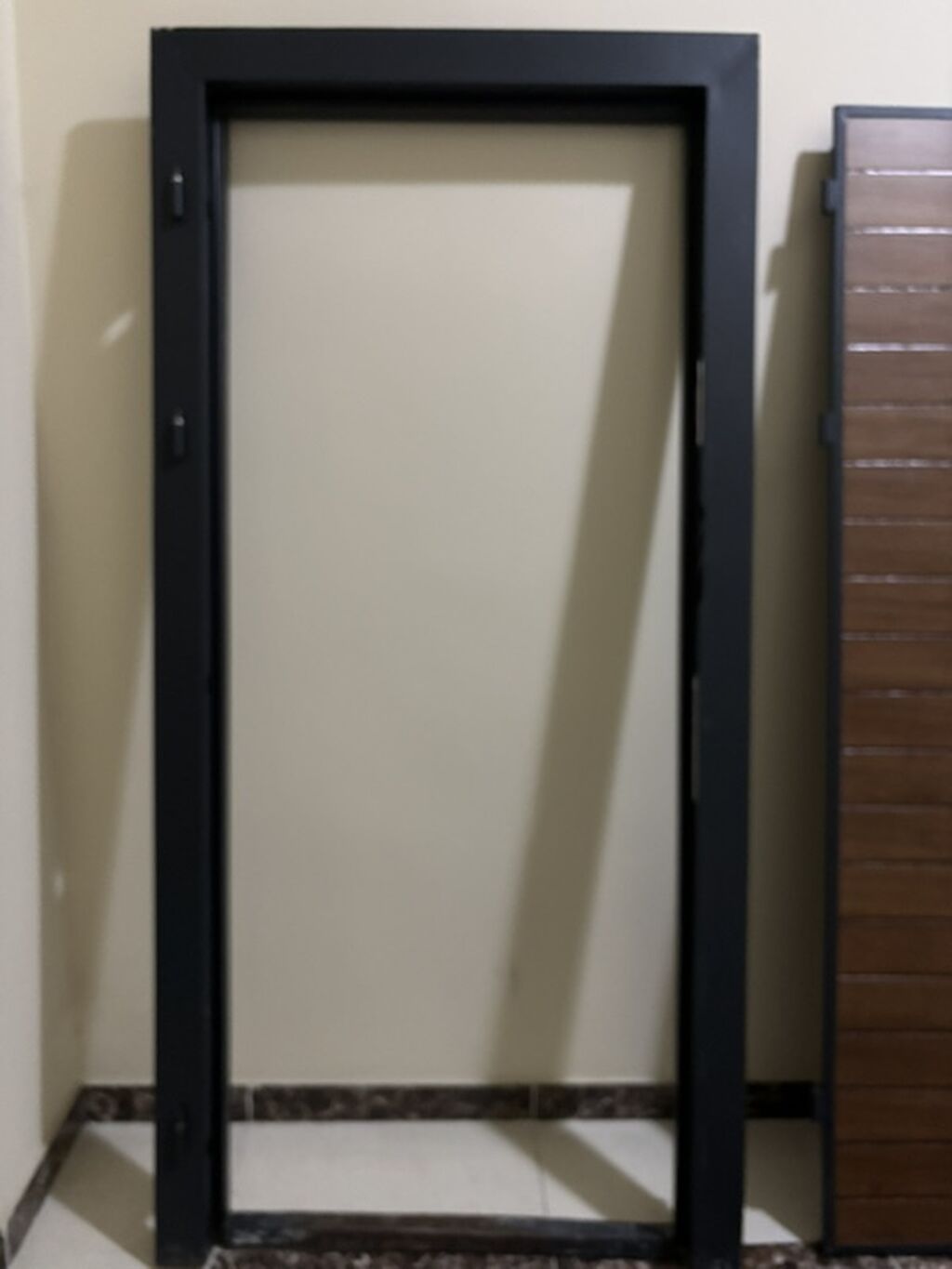 Məhsul: Dəmir giriş qapısı komplekti (qapı yarpağı + metal qutu) — Pəncərələr, qapılar, balkonlar, Bakı (2)