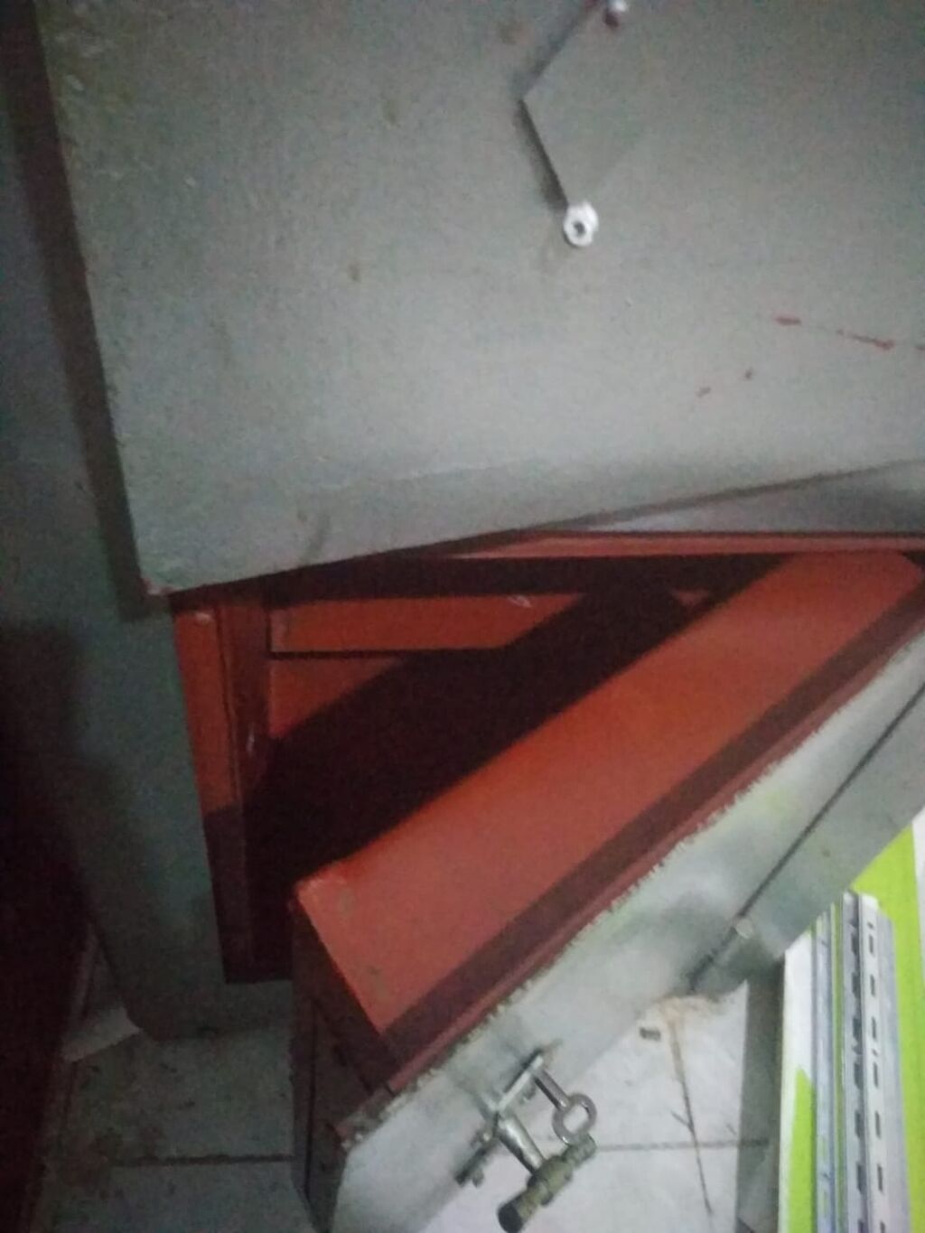 İki bölməli metal seyf - Material: qalın divarlı polad gövdə, ağır və — Seyfləri, Bakı (7)